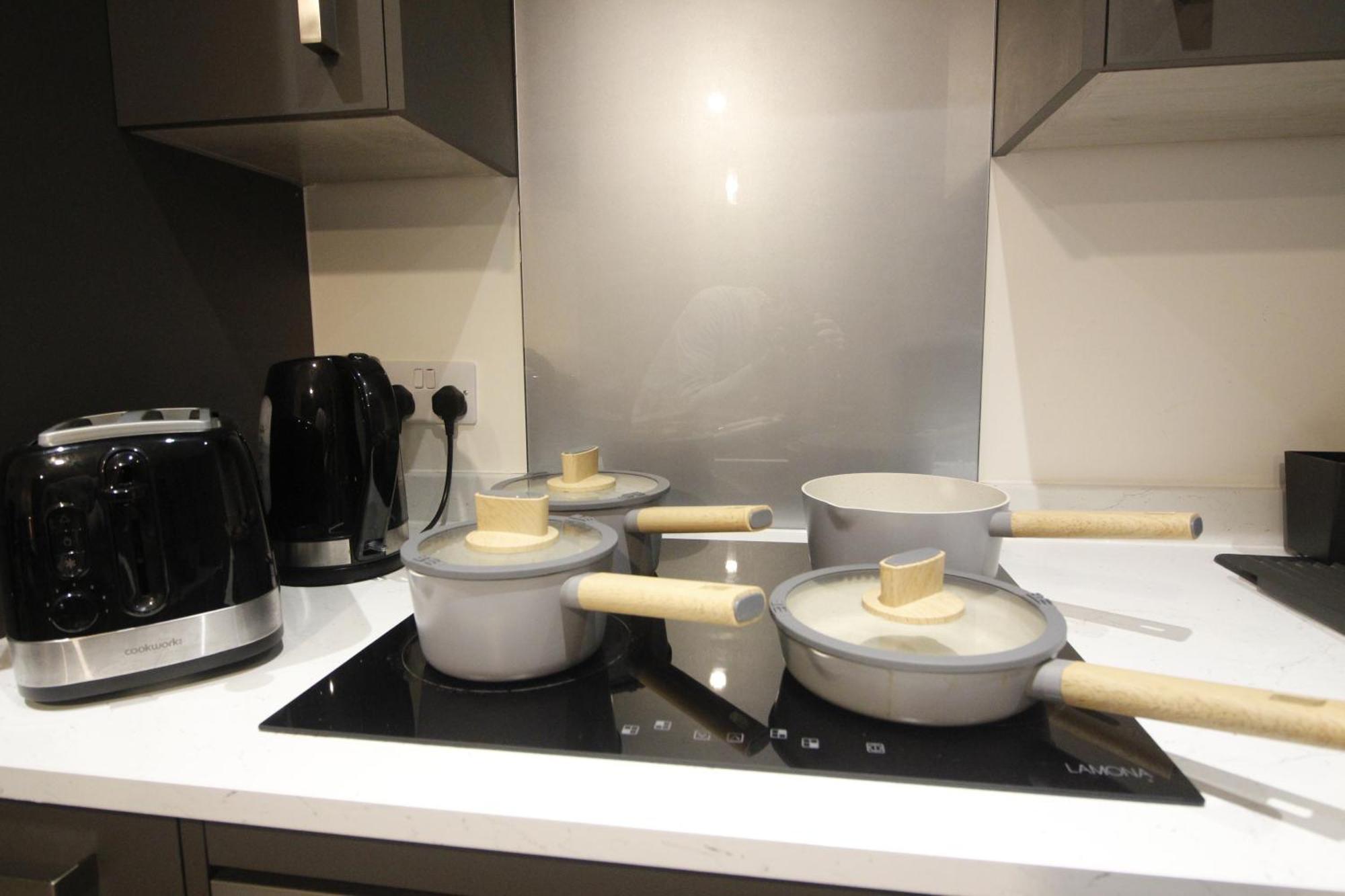 Green Stay Modern Apartment ヘメル・ヘムステッド エクステリア 写真